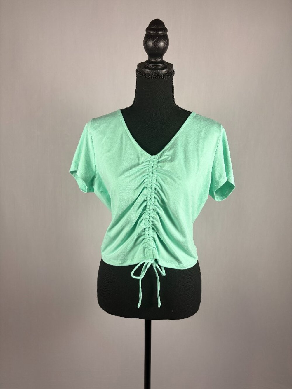 Fabletics | Buttery Soft Crop Top | XL | Seafoam Green | NWT